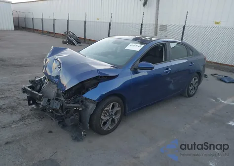 2021 Kia Forte Lxs из США, поврежденный, VIN 3KPF24AD1ME281610